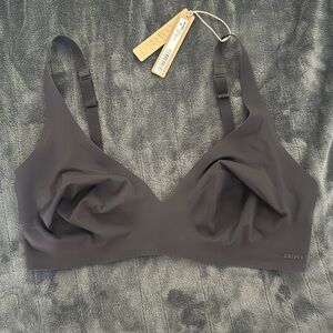 Skims naked plunge bra L-DD